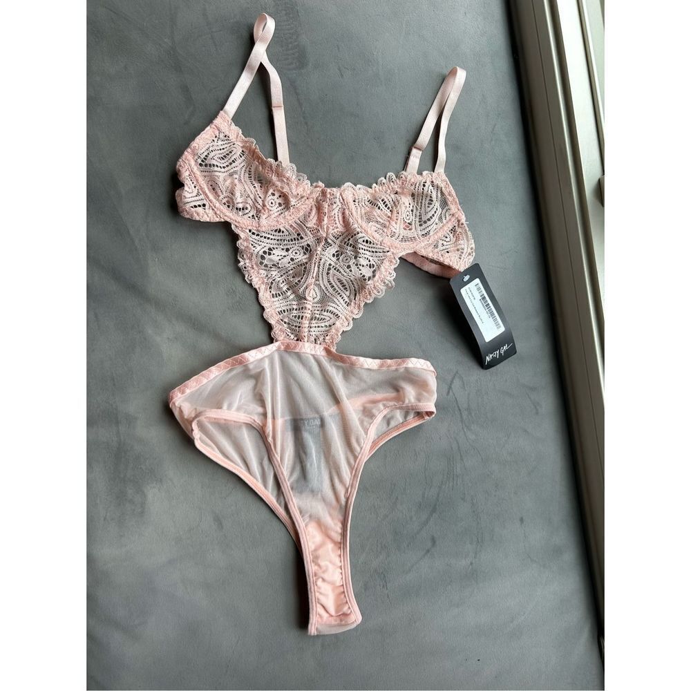 NWT nasty gal bodysuit